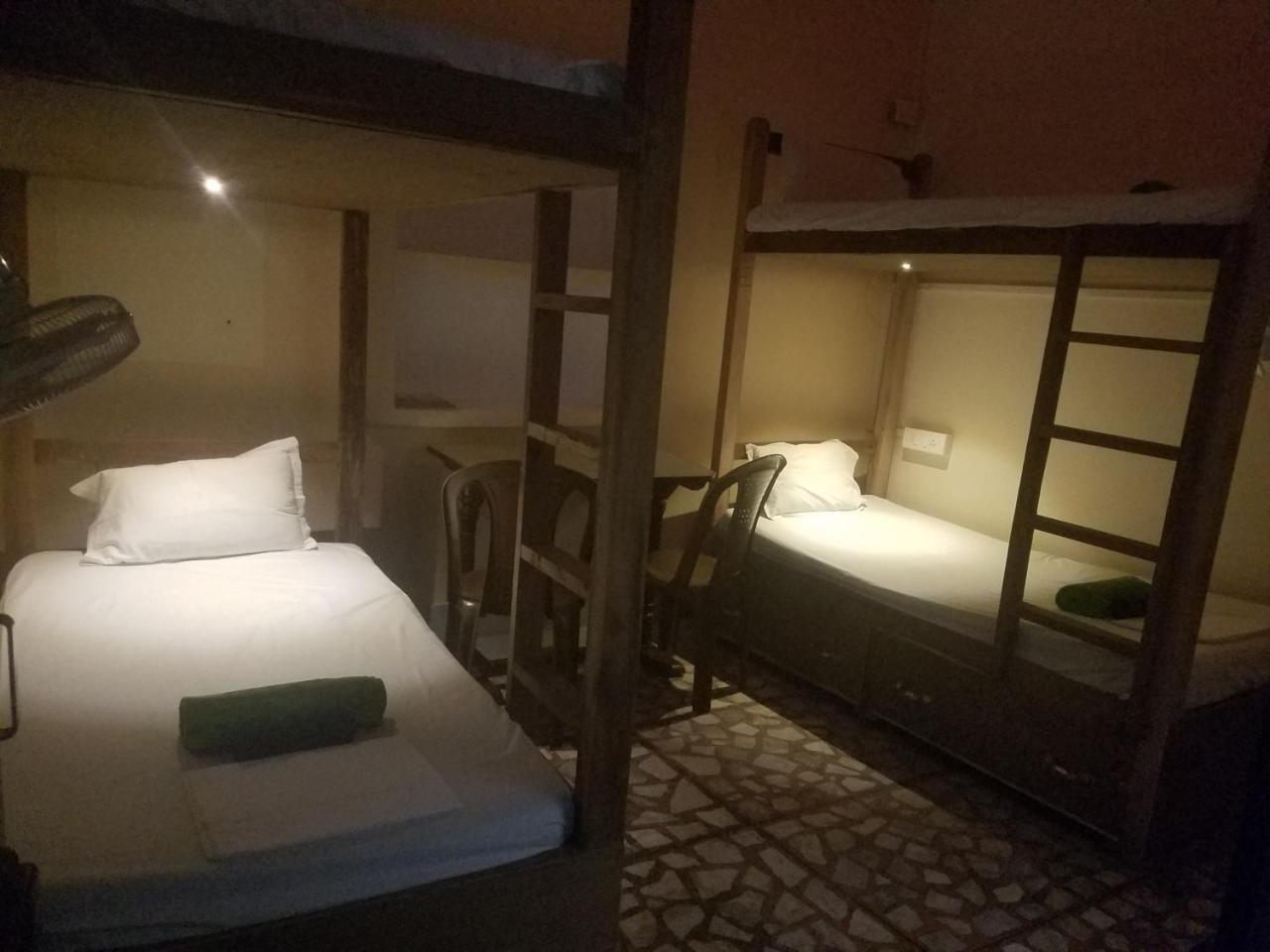 Baba Guest House Varanasi Exterior photo